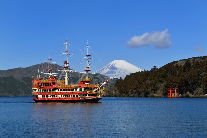 Mt Fuji and Hakone 1-Day Bus Tour Return by Bus - Starting in Tokyo at the Love statue