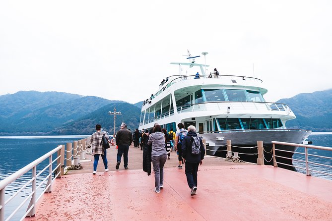 Mt Fuji & Hakone Cruise, Drum Show Bullet Train 1 Day from Tokyo - Lake Ashi and the Sorakaze boat