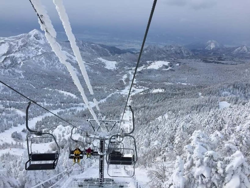 Nagano: 1-Day Ski Tour Package from Nagano Station - Guides who keep the day moving