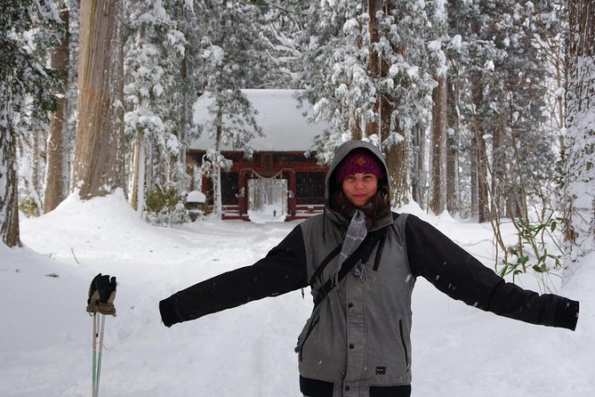 Nagano Snowshoe Hiking Tour - Lake Kagami is the visual high point
