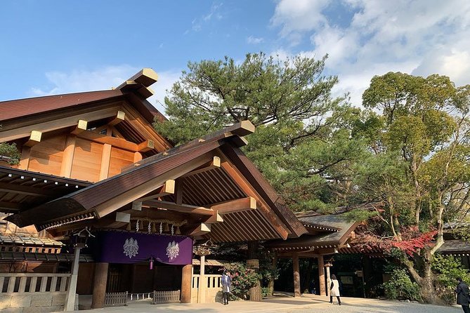 Nagoya Half-day Private Custom Tour with National Licensed Guide - Science, art, and gardens
