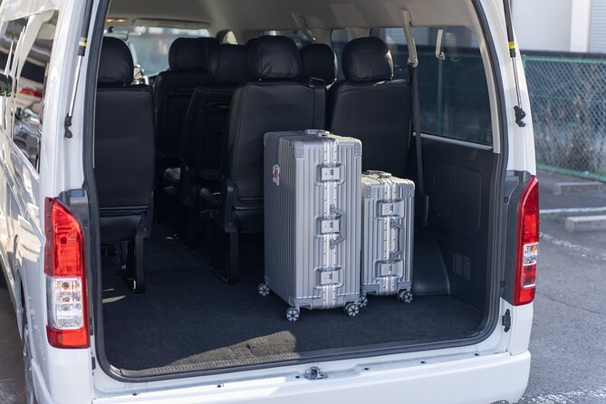 Narita Airport(NRT) Private Transfer To/From Tokyo 1-way or Round - Communication is a major part of the service