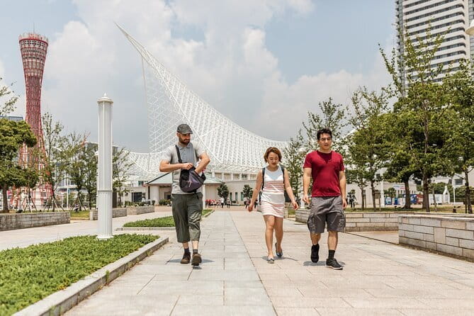 Next-Generation Local Guide: Private Kobe Tour - Sake, Kobe food, and local dining help