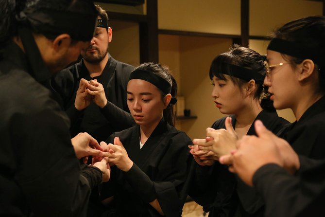 Ninja 1-hour Hands-on Lesson by Japanese master in Kyoto -Entry - What the one-hour format does well