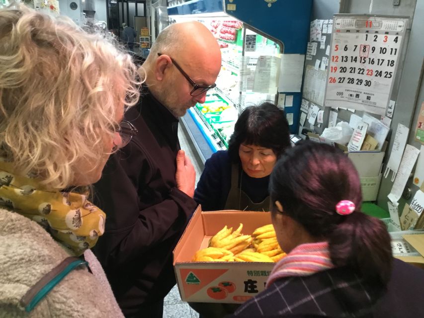 Nishiki Market Food Tour with Cooking Class - Why Nishiki Market Works Best With a Guide
