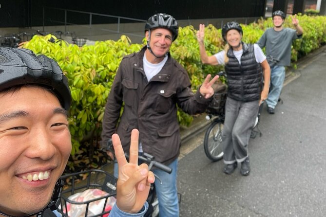No. 1 E-Bike Tour for Up to 5 Guests in Kyoto with a Local! - Starting near Higashishiokōjichō