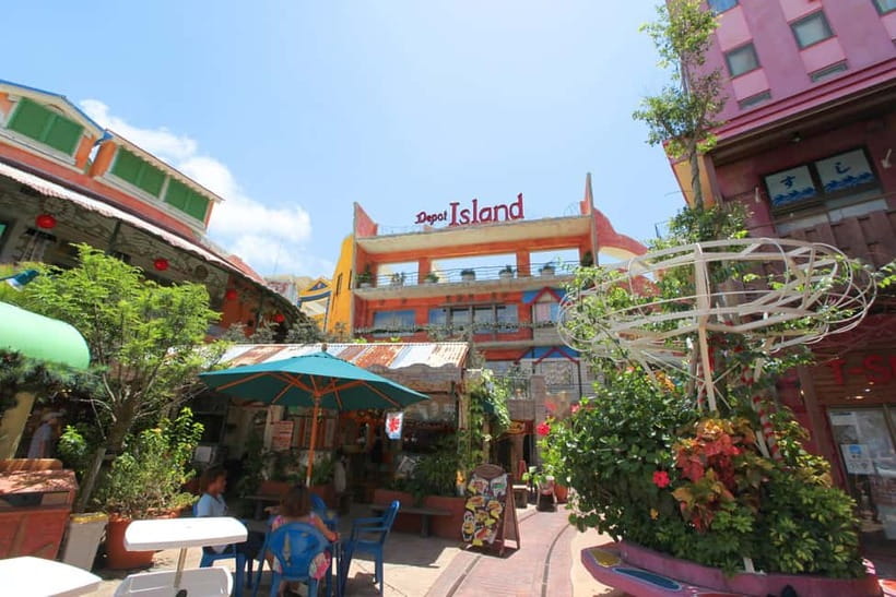 Okinawa Churaumi or Tropical, Kouri American Village BusTour - Who should book this Okinawa day trip?