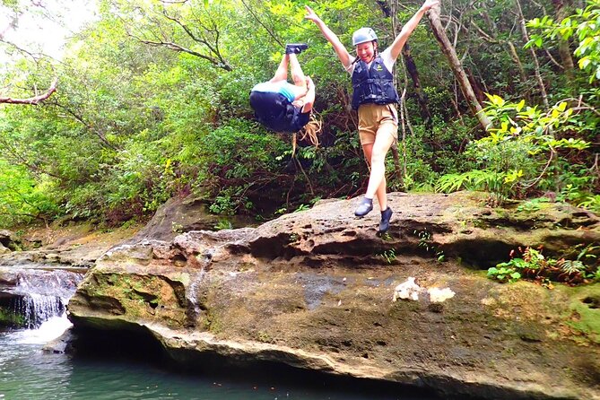 Okinawa Iriomote Half Day Splash Canyoning - Starting gently in the natural canyon