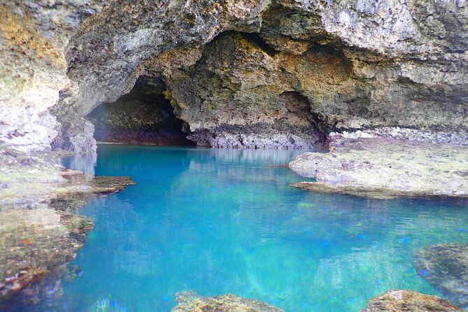 Okinawa Ishigaki Kabira Bay SUP or Canoe and Blue Cave Snorkeling - Snorkeling near Ishigaki’s Blue Cave