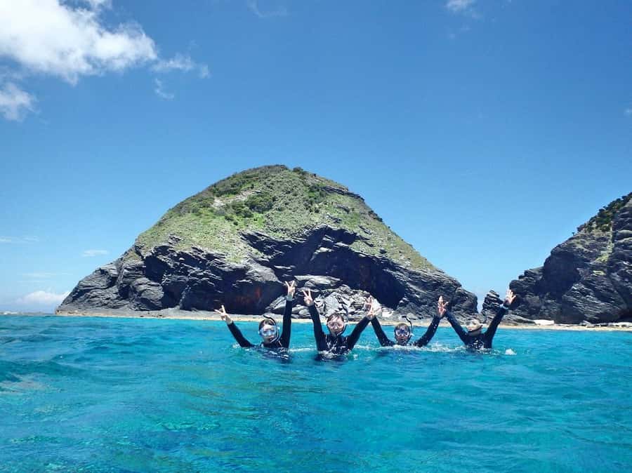 Okinawa : Kerama Whole Day Snorkeling Tour From Chatan/Naha - The beginner option and the snorkeling rules