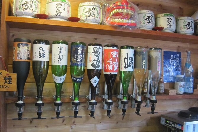 [One-day bus tour departing from Kanazawa Station] Shirakawa-go and Gokayama - Two World Heritage Villages Enjoyable Bus Tour - Meeting at Kanazawa Station at 7:50 a.m.
