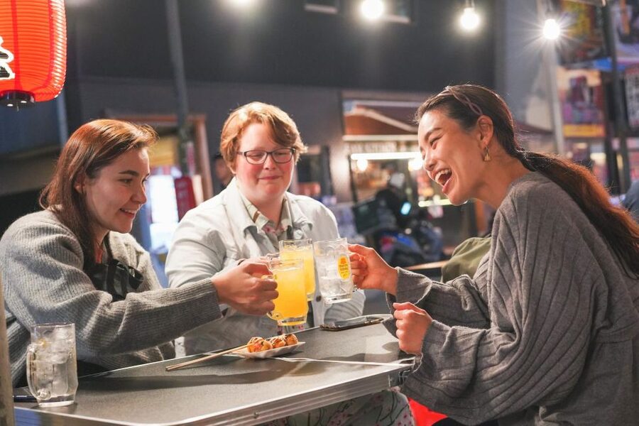 Osaka: Bar-Hopping Night Tour in Namba - What the $112 price really covers