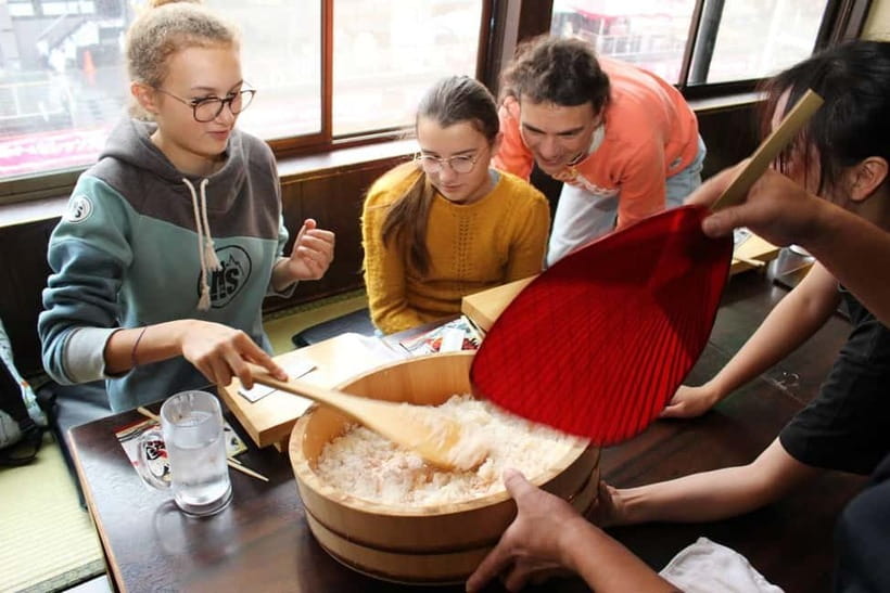 Osaka Dotonbori: Hand Roll Sushi Experience - Making Sushi Above the Dotonbori River