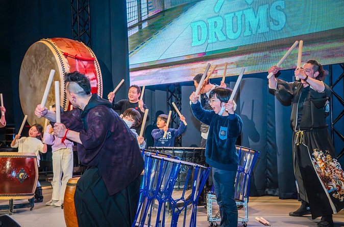 OSAKA:Feel the Power! Learn Taiko Drum from Professionals - The filmed video is a real part of the value