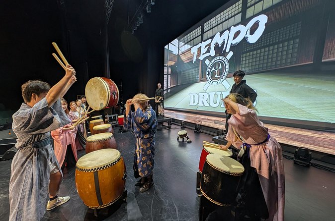 OSAKA:Feel the Power! Learn Taiko Drum from Professionals - Why the group size matters