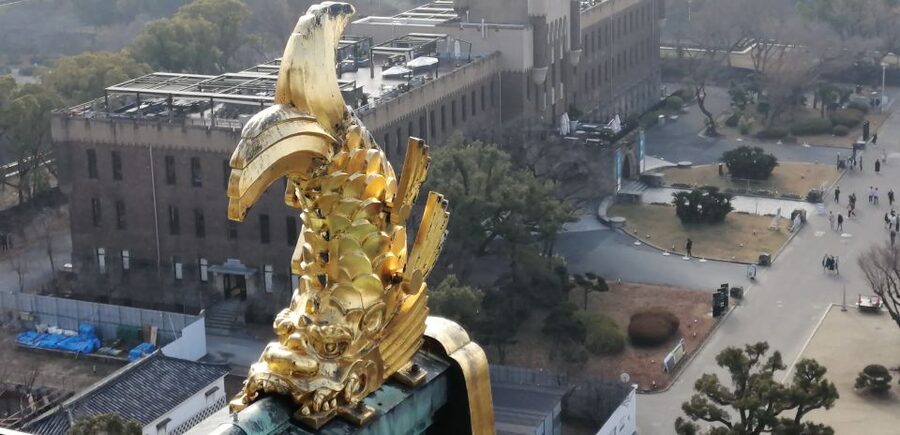 Osaka: Five Must-See Highlights Walking Tour & Ramen Lunch - Ramen lunch arrives at the right time