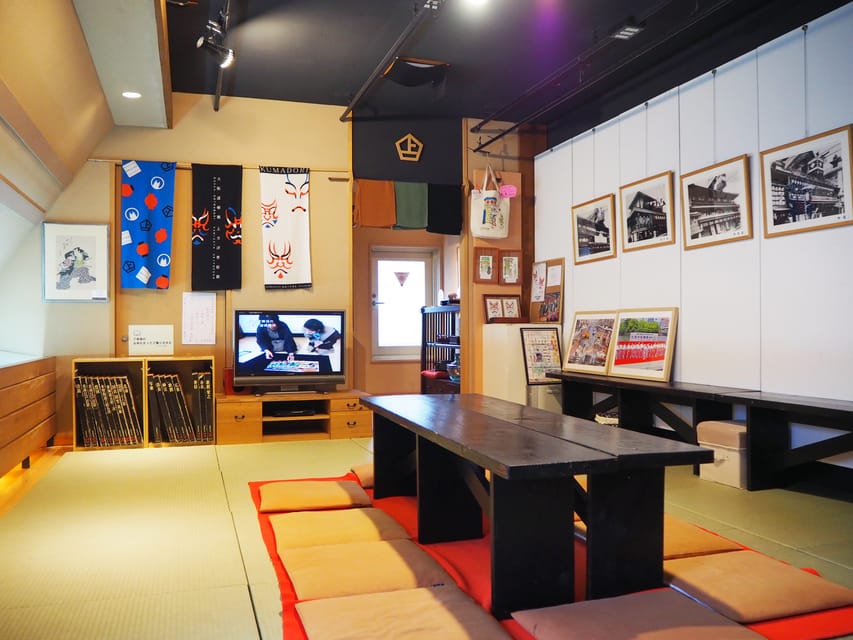 Osaka: Kamigata Ukiyo-e Museum Admission Ticket - Why Kamigata ukiyo-e feels different from the usual Tokyo print