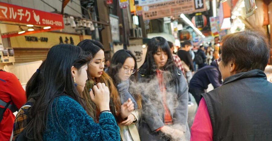 Osaka: Kuromon Market Food Walking Tour (6 stops, 6 tastes) - Why Kuromon Market makes a good first Osaka food stop
