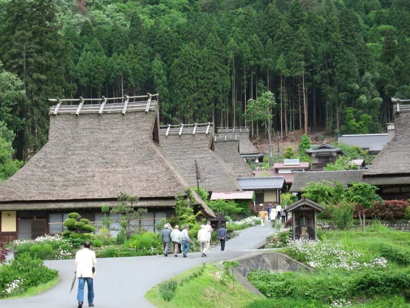 Osaka/Kyoto: Amanohashidate & Miyama Tour with Boat & Lunch - Lunch brings local food into the middle of the day