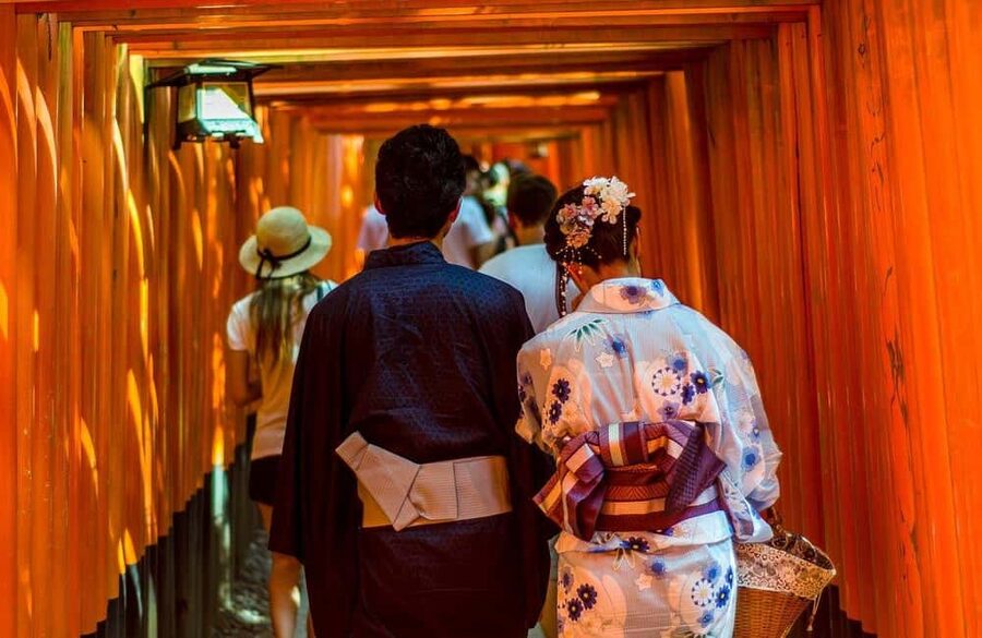 Osaka/Kyoto: Arashiyama, Nara Park, Fushimi Shrine Tour - Timing is the main risk