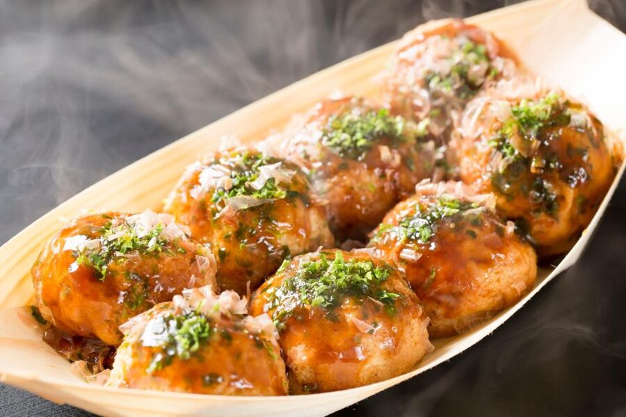 Osaka: Local Foodie Tour in Dotonbori and Shinsekai - A temple pause between Namba’s neon signs