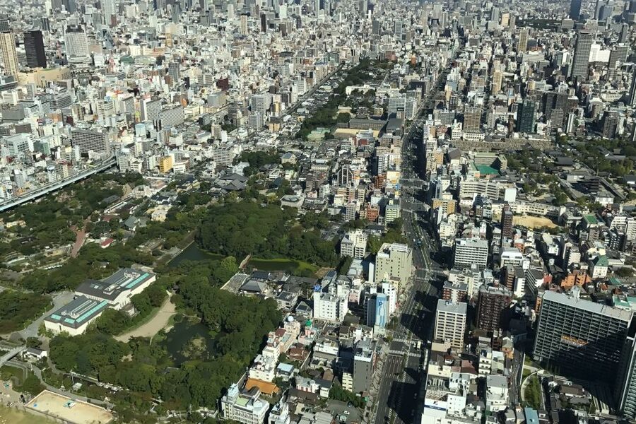 Osaka: Main Sights and Hidden Spots Guided Walking Tour - Abeno Harukas for a high view of Osaka