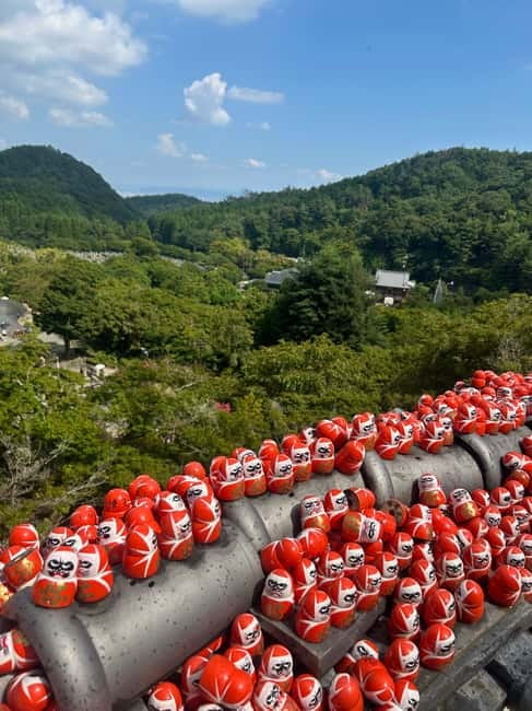 Osaka: Minoh Waterfall & Katsuo-ji Temple Half-Day Tour - The 50-minute walk to Minoh Waterfall
