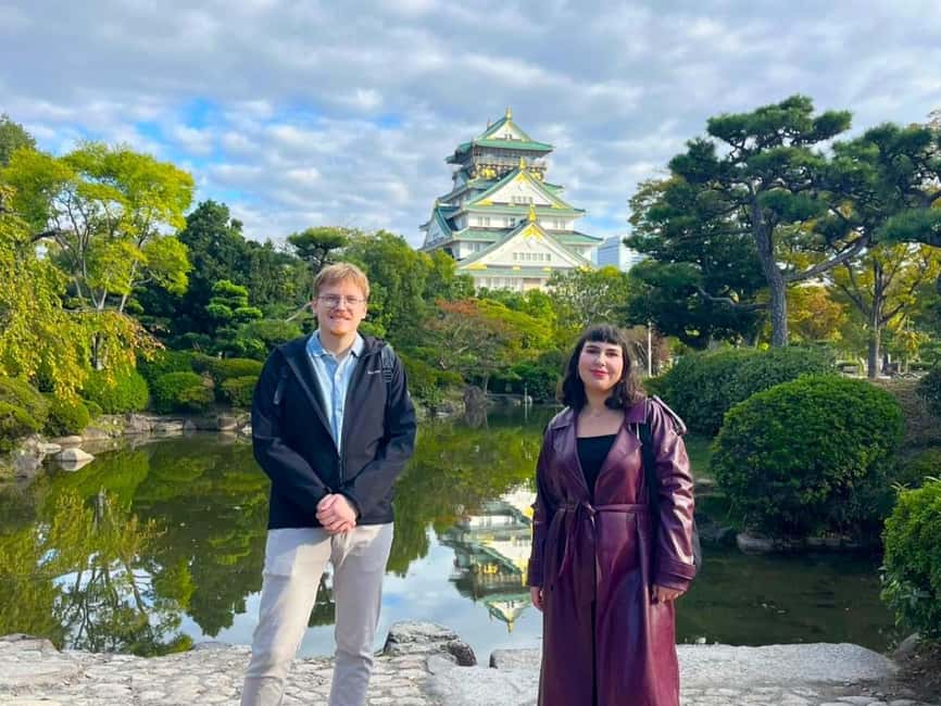 Osaka: Osaka Castle & Historical Museum Guided Tour - Hokoku Shrine and Toyotomi Hideyoshi