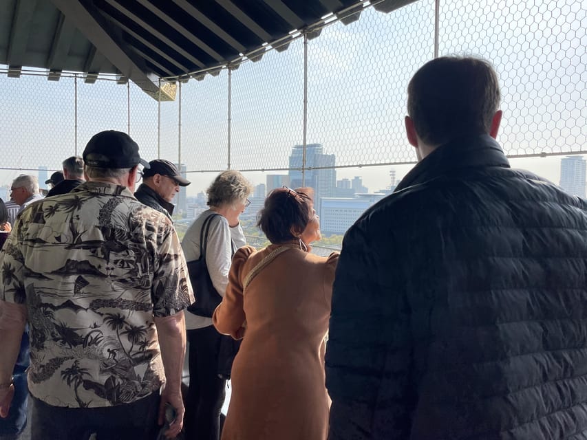 Osaka: Osaka Castle & Historical Museum Guided Tour - The observation deck and Osaka views