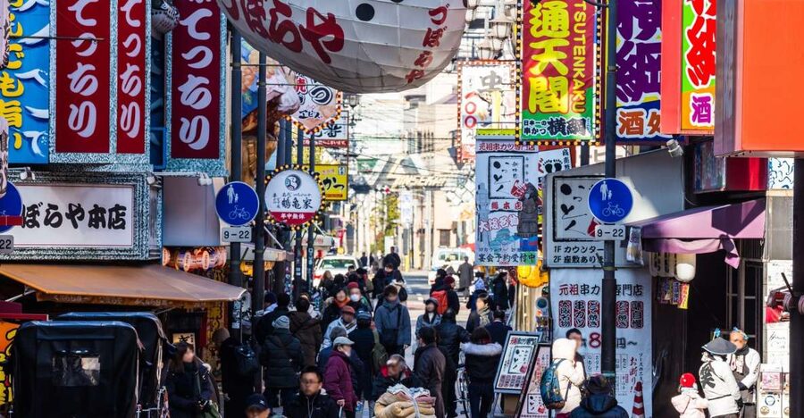 Osaka Private Tour with Government-Licensed Guide - A private way to get your bearings in Osaka