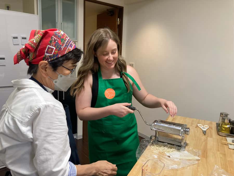 Osaka: Ramen and Gyoza Cooking Class in Dotonbori - Finding Cooking Sun Osaka