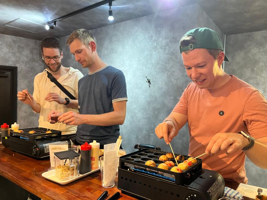 Osaka Sake Tasting with Takoyaki Cooking - What Momo teaches about Japanese sake