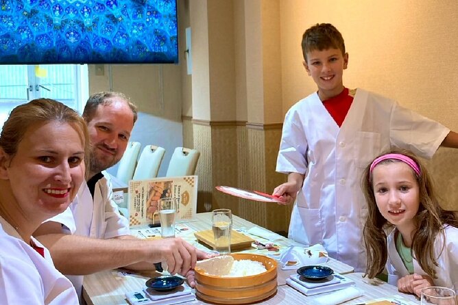 Osaka Sushi Making Class – Hands-On Nigiri & Rolls (Same-Day OK) - Why the teaching works well for families
