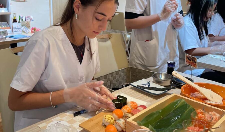 Osaka: Sushi Making in Spacious Studio (SAME-DAY OK!) - The Teachers Make the Difference