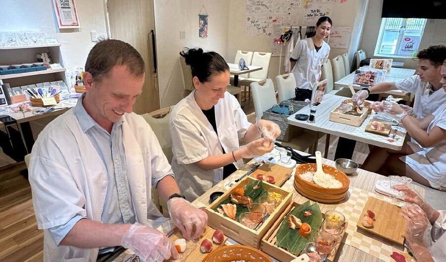 Osaka: Sushi Making in Spacious Studio (SAME-DAY OK!) - Is $25 a Good Deal?