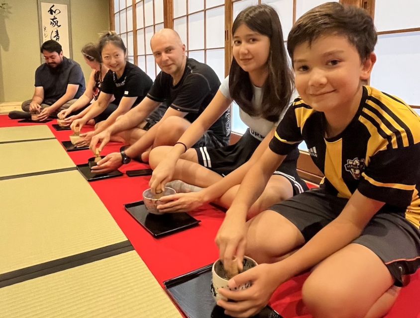 Osaka: Tea Ceremony Experience - Getting to the second-floor meeting point