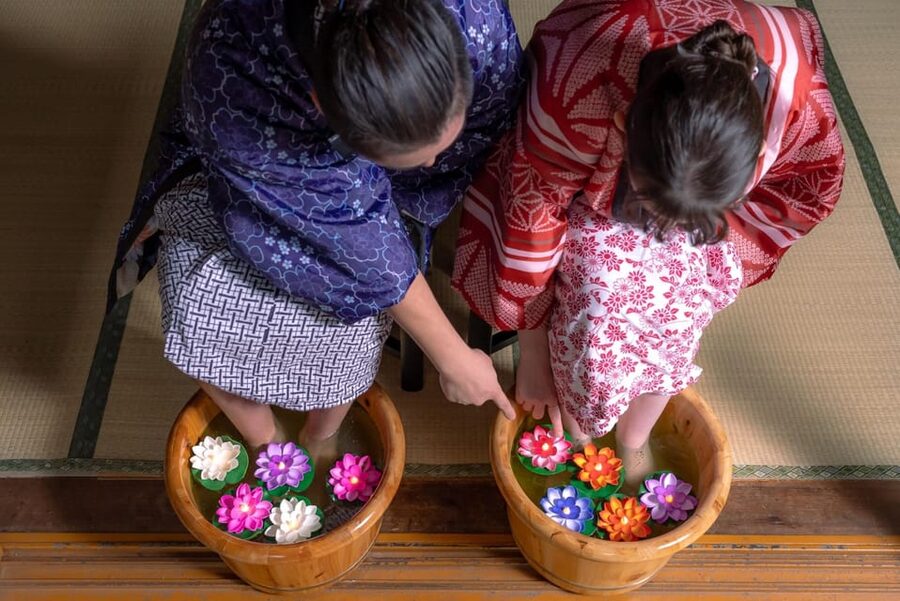 Osaka Temple Head Spa &Matcha Facial – Refresh & Glow〈90min〉 - Incense, meditation, and a short lesson in worship
