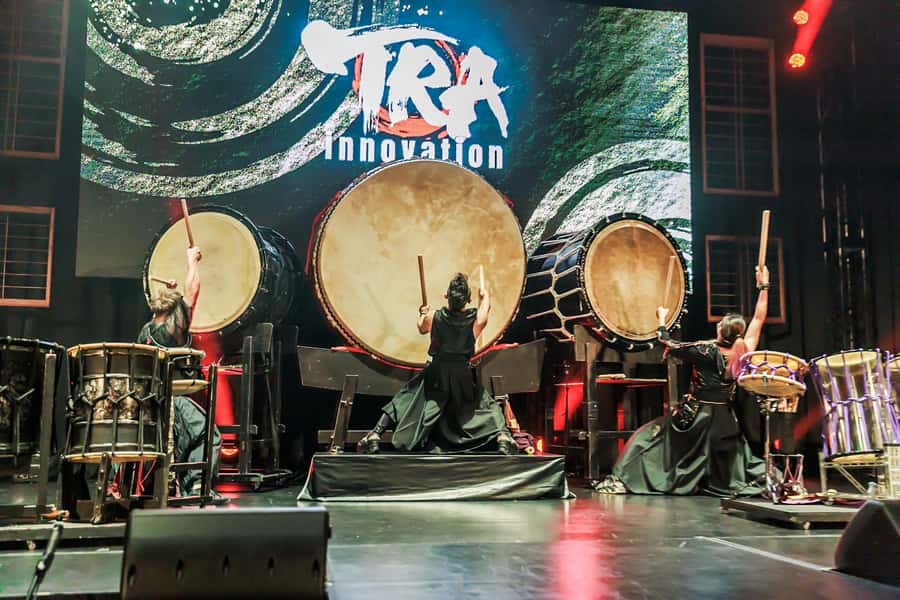 Osaka: UTAGE Japanese Taiko Live Show - The one-song participation segment