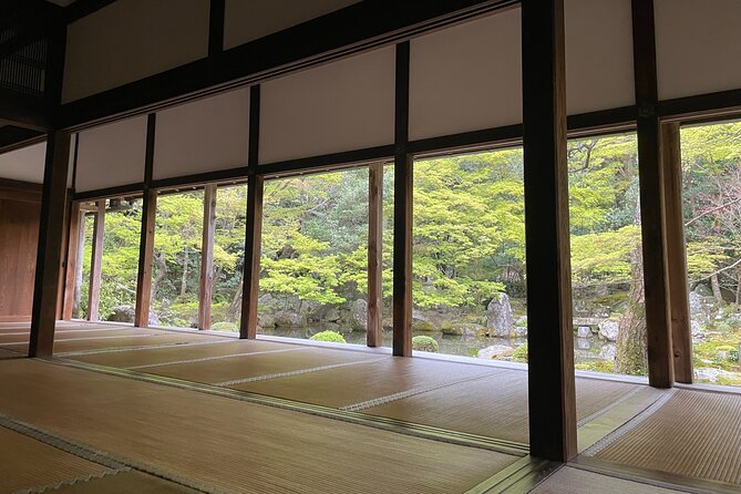 Private car tour Let's uncover secrets of majestic Kyoto history - Adashino Nembutsu-ji and Otagi Nenbutsu-ji