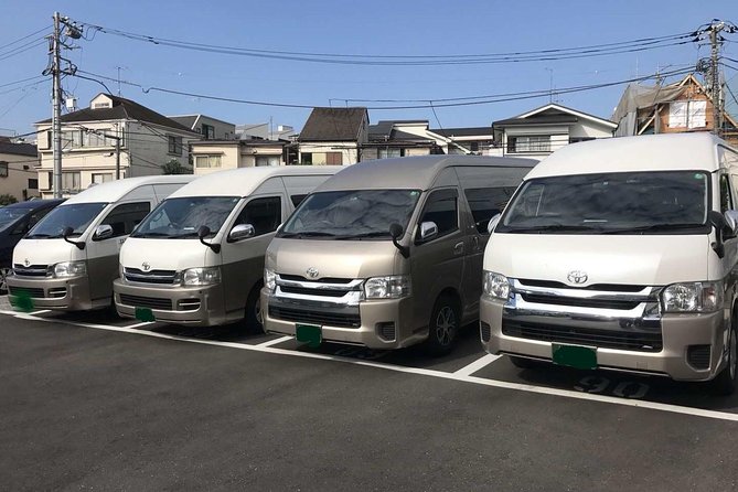 Private departure transfer from Kyoto city to Osaka Itami International airport - The drivers and level of service