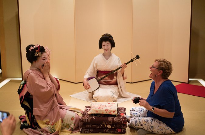 Private Dinner with Maiko and Geiko in Kyoto - Should you book the private Maiko and Geiko dinner?