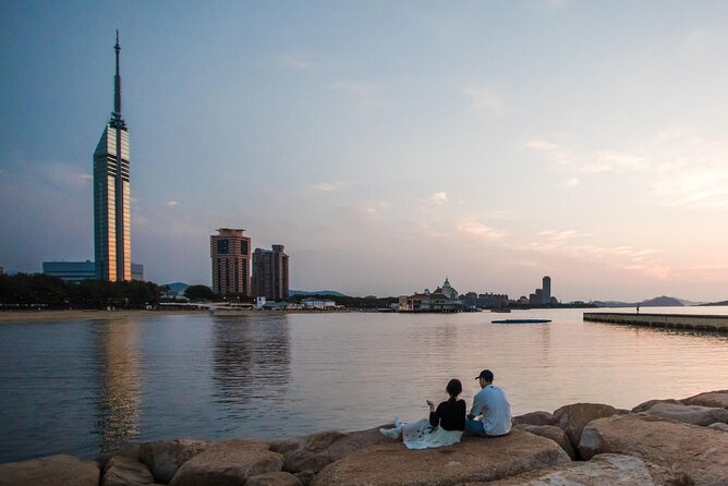 Private Fukuoka Tour with a Local, Highlights & Hidden Gems 100% Personalised - Ohori Park for a slower hour