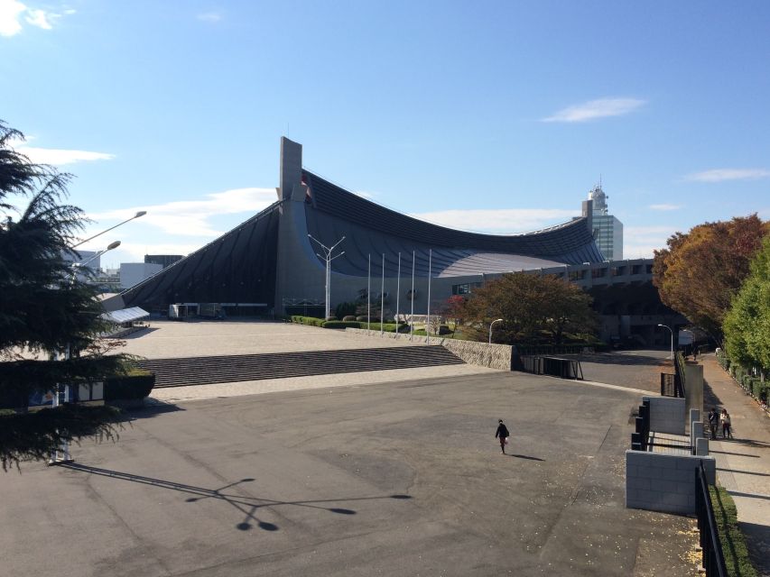 Private Harajuku Omotesando Architecture Tour - Seeing Yoyogi Gymnasium from the distance