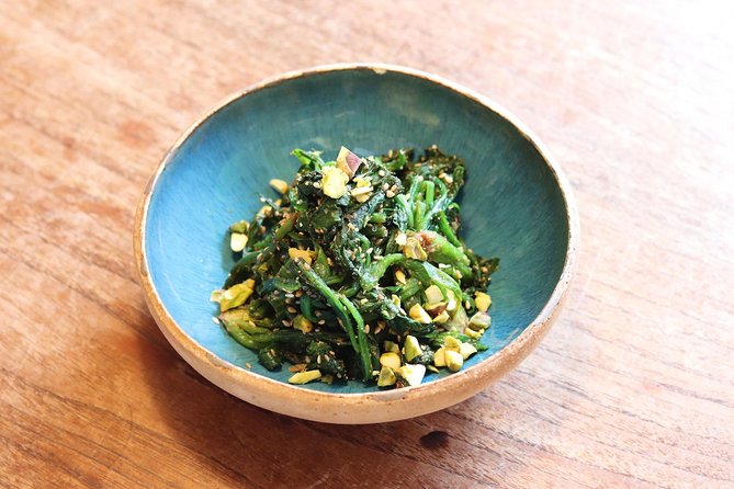 Private Kyoto Market Tour and Authentic Cooking Class with Aki - What the $119 price includes
