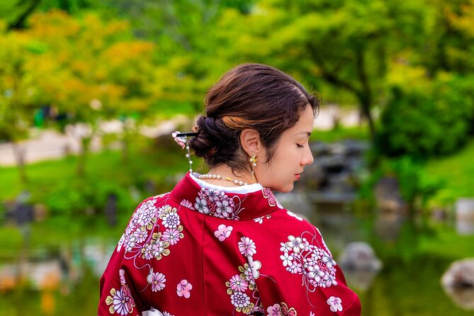 Private Photoshoot Experience in Kyoto ( Gion ) - Maruyama Park for a change of pace