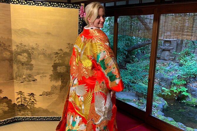 Private Tea Ceremony and Sake Tasting in Kyoto Samurai House - Samurai swords, silk kimono, and useful photos