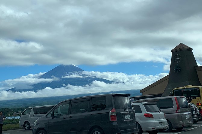 Private Tour to Mt. Fuji and Hakone (Fully Licenced Operator) - What this private Fuji day really offers
