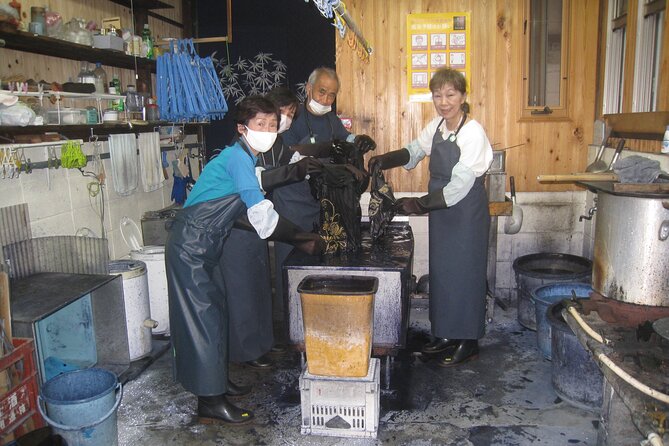 Roketsu dyeing experience: M course Roketsu Dyeing Experience - The value of a $25.77 hands-on souvenir