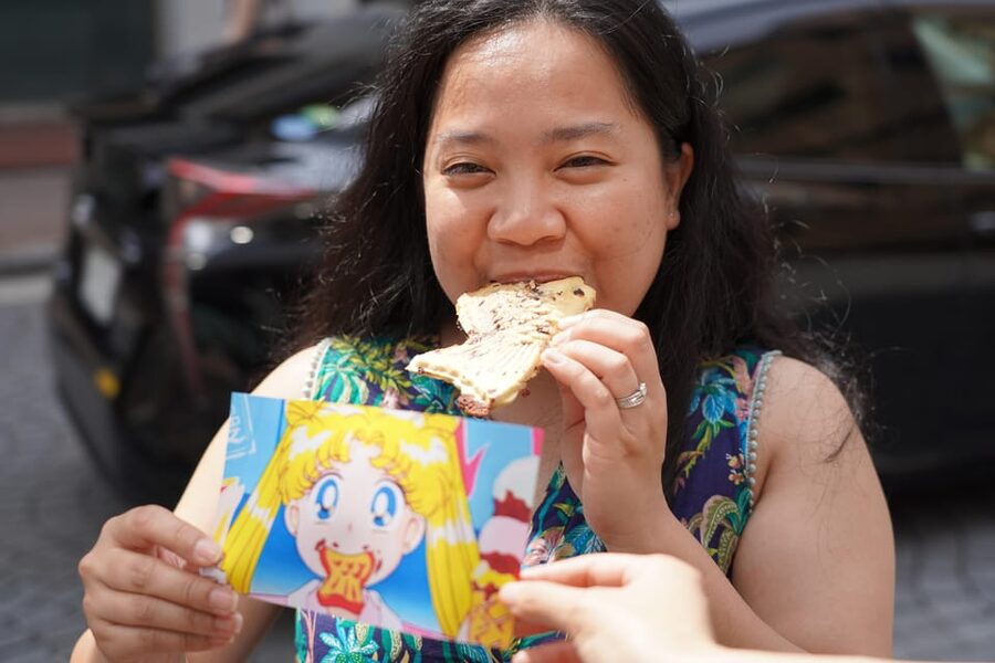 Sailor Moon Tour in Azabujuban, Tokyo - Shops, taiyaki, and the pleasure of a small snack
