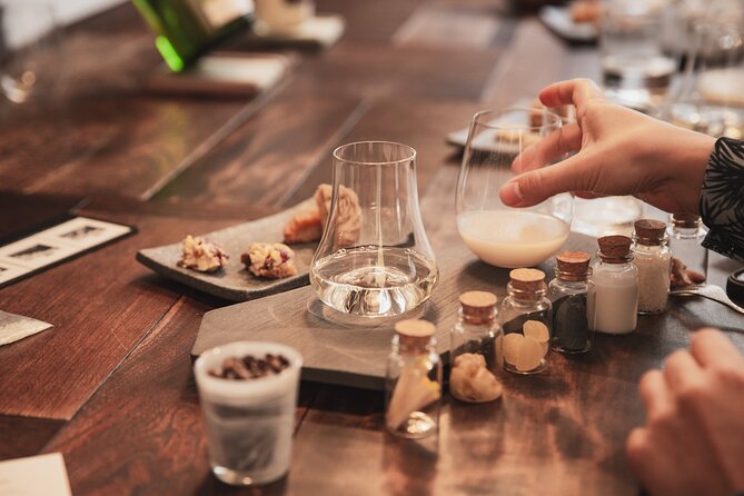 Sake Omakase in Tokyo: Guided Tasting by Certified Sommeliers - The people guiding the tasting